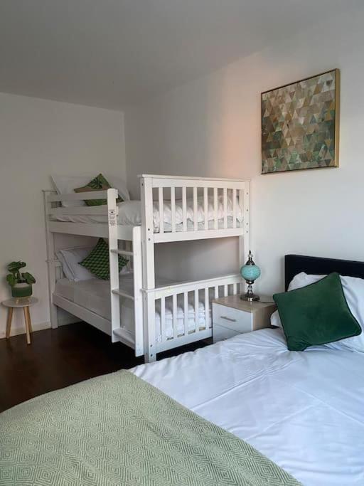 Brighton New Apartment Free Parking Sleeps 6 Zewnętrze zdjęcie